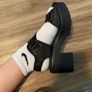 Chunky heel sandals